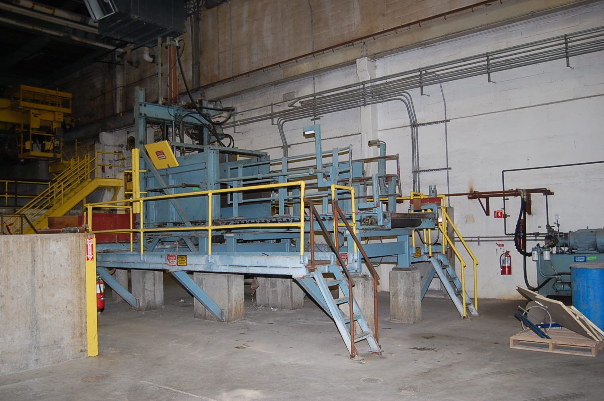 Spadone Guillotine Chopper w/Conveyors, Steel Structure Support, 50 HP - Rigging Fee $9000, If Crati - Image 2 of 2
