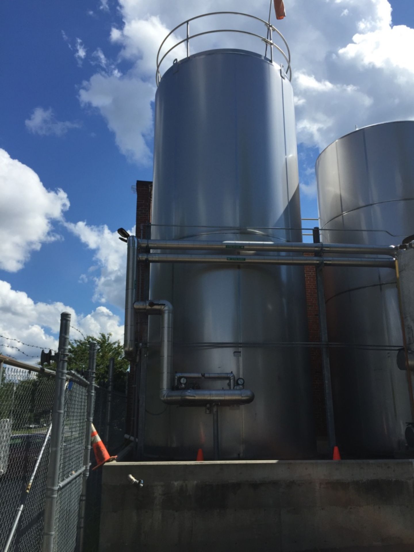 Mueller 20,000 Gallon Glycol Jacketed Stainless Silo Silo #PS10 - Rigging Fee $3500, If