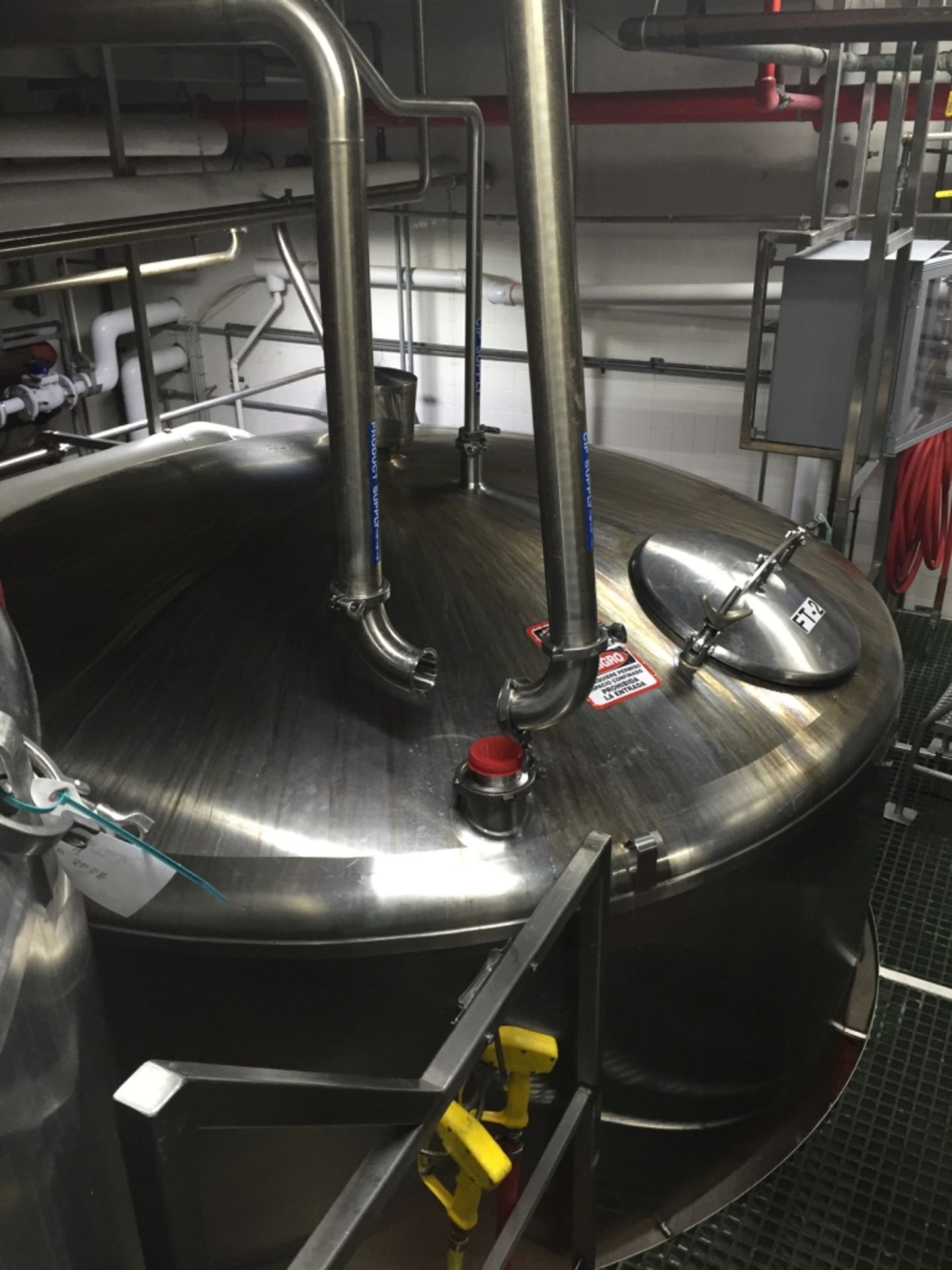 SFI (Stainless Fabrication Incorporated) 3000 Gallon Fermentation Tank S/N 4378-5 Atmos - Rigging Fe - Image 2 of 4