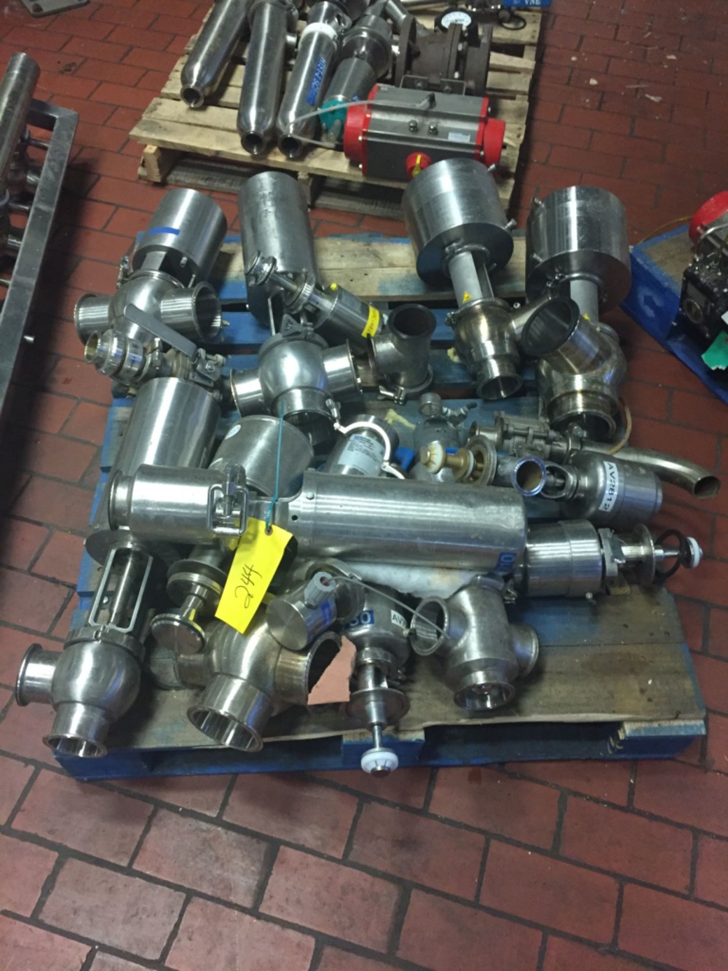 Lot of Misc Size Valves, Rigging Fee $75, If Crating or Lumber is Needed Add Additional $50