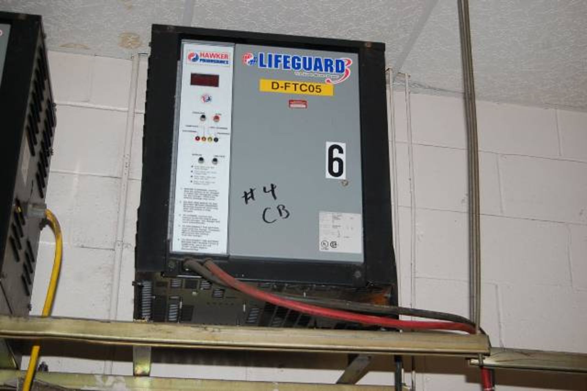 Hawker/Lifeguard 12 Cell/24 Volt Electric Battery Charger