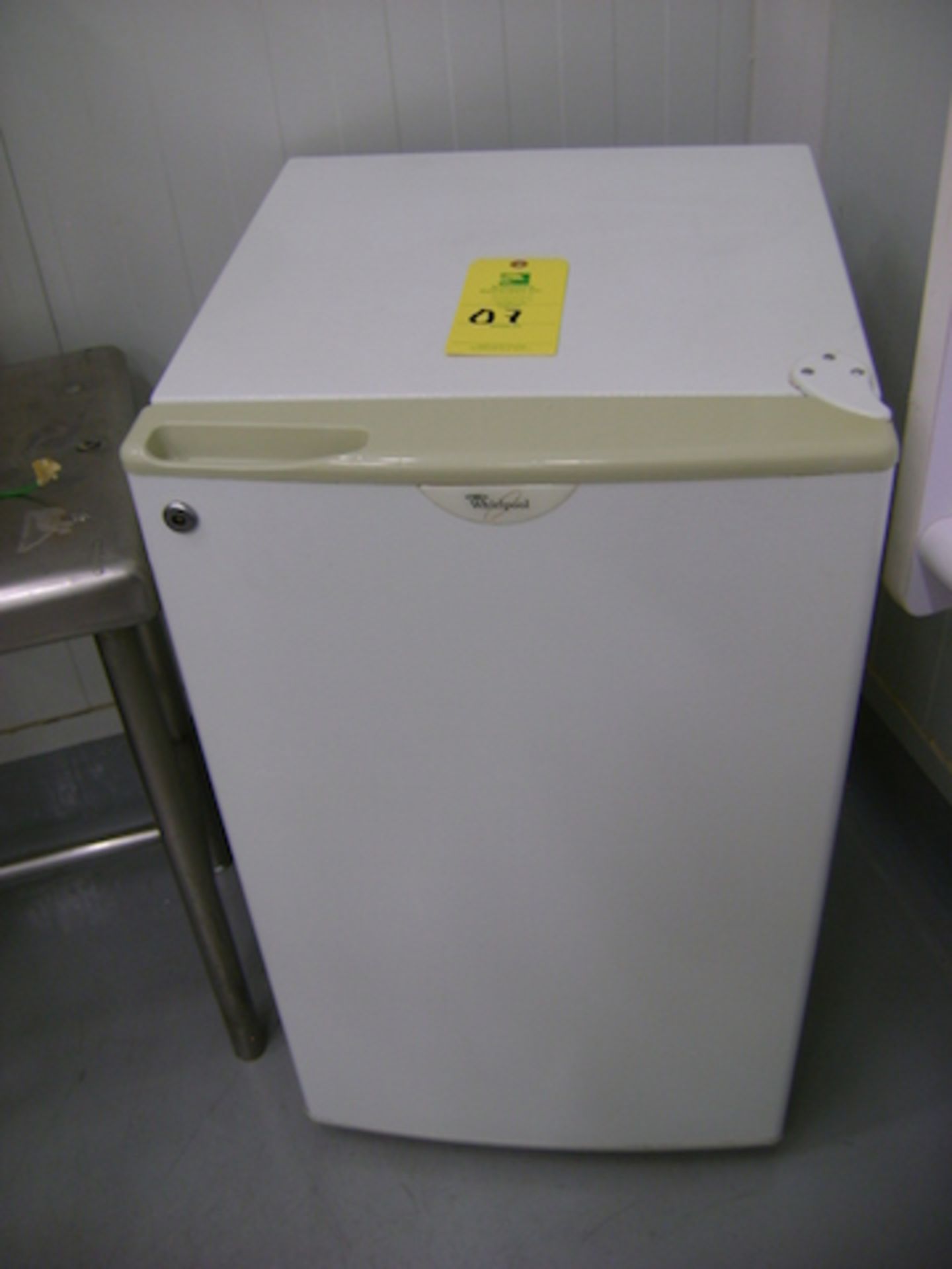 Whirlpool refrigerator (Refrigerador whirpool).Ubicacion: Villagran, GTO