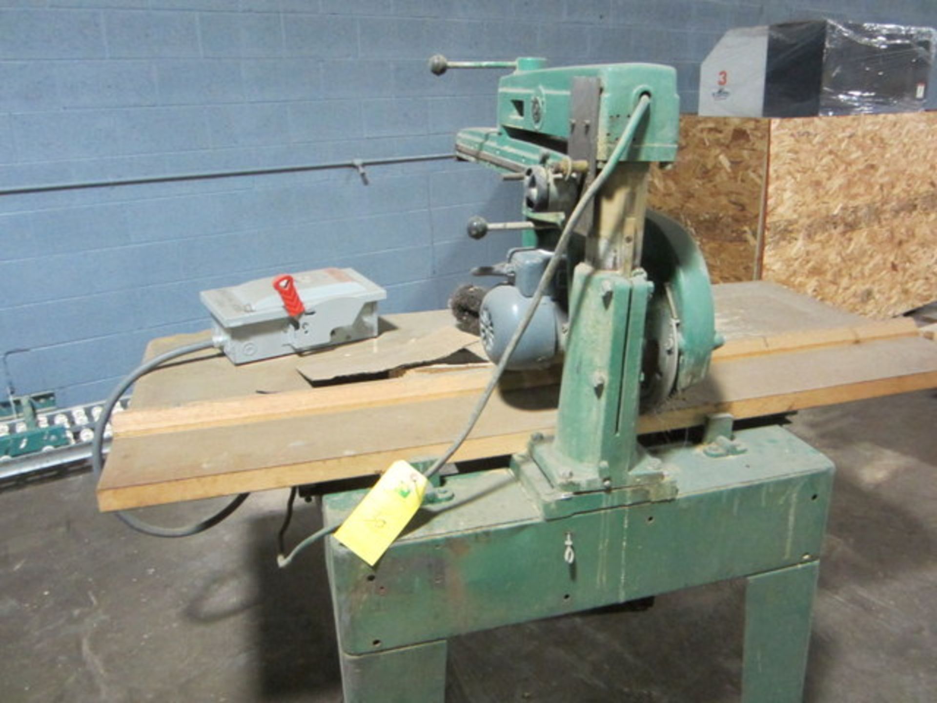 Derda Saw, Model # DMNE-500/30