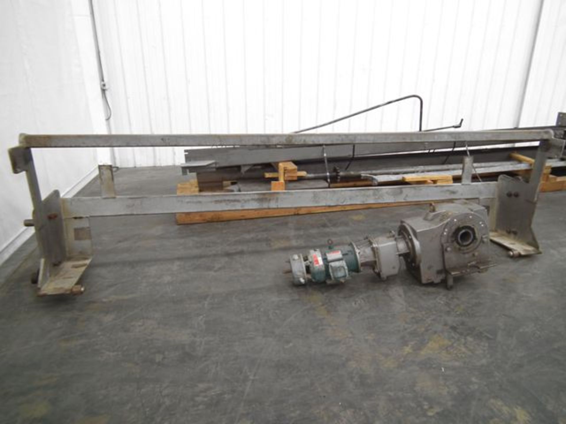Dough Trough Hoist - RIGGING AND HANDLING FEES: $290 - Image 2 of 4