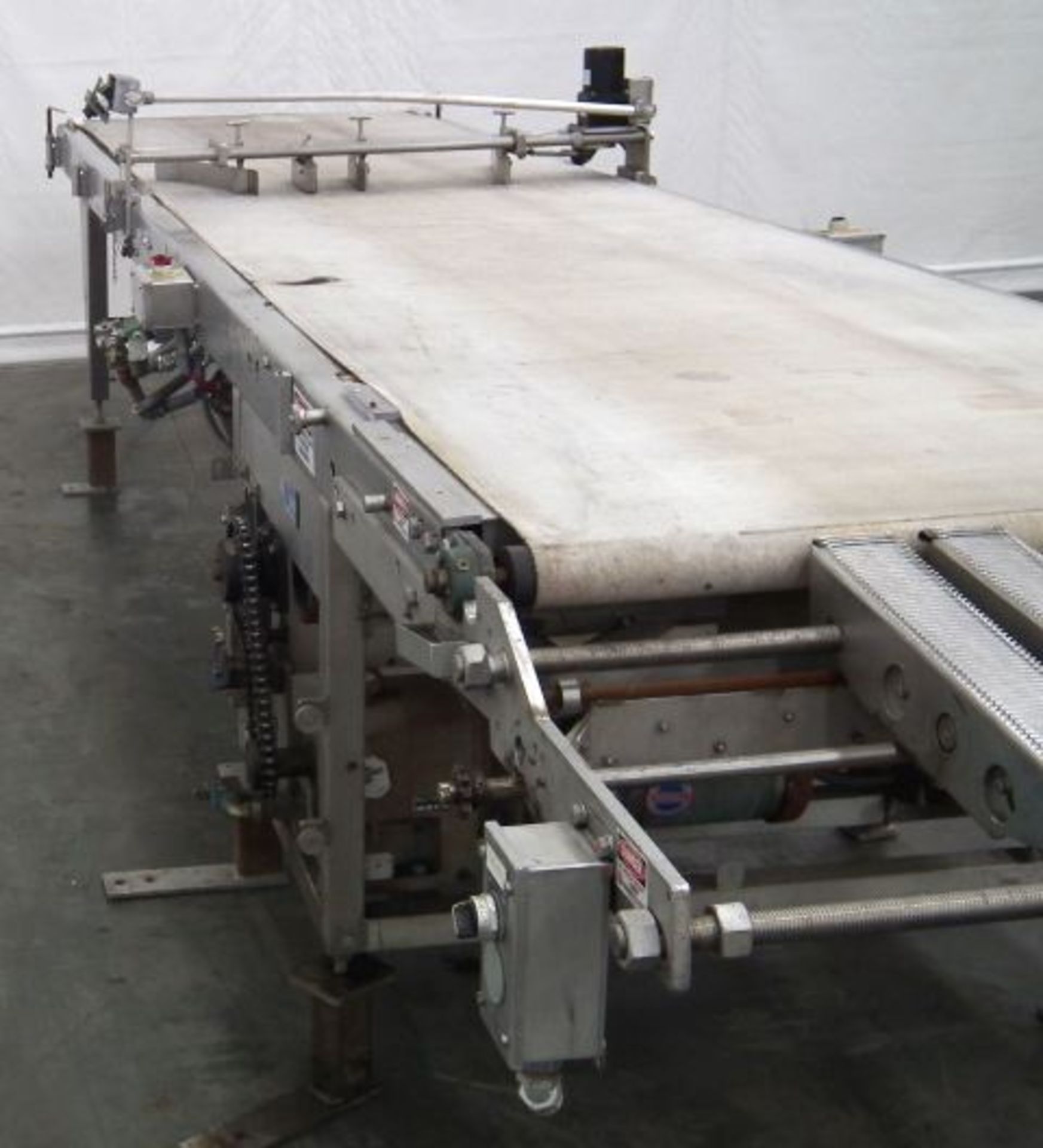 Moline Product Belt Conveyor with Laning Conveyors  - RIGGING AND HANDLING FEES: $380 - Image 2 of 4