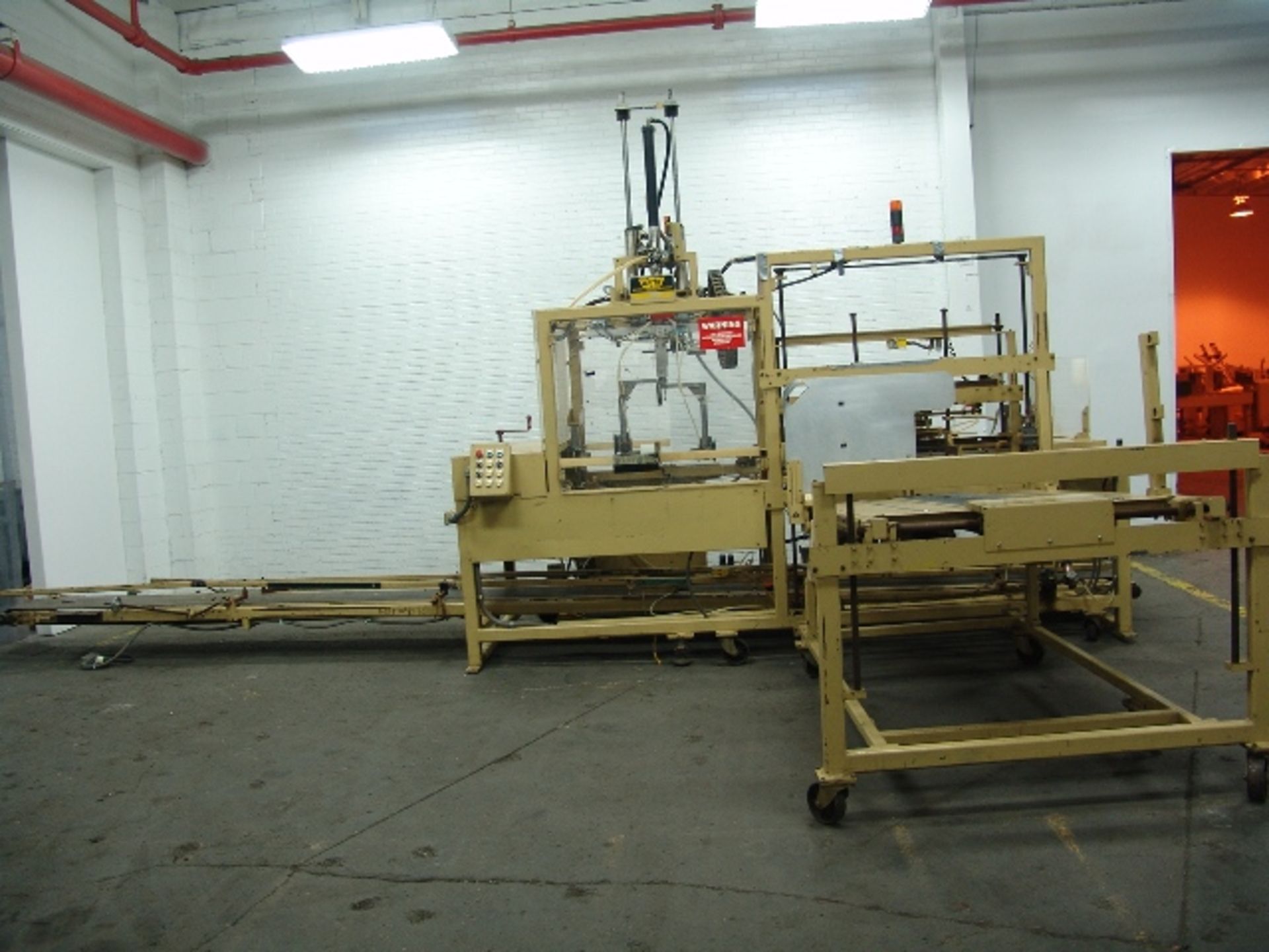 Wayne H Partition Inserter Model SF-400  - RIGGING AND HANDLING FEES: $300 - Image 2 of 5