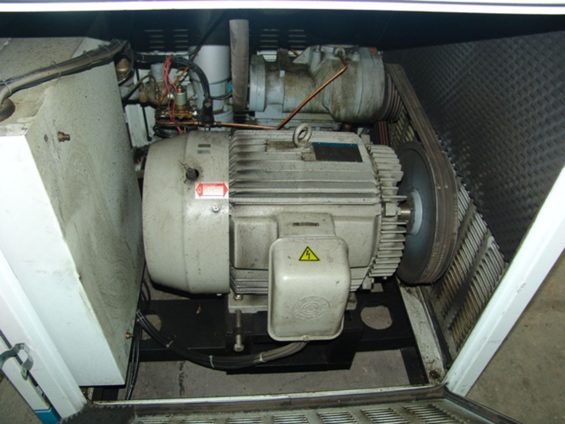 50 HP Rotary Screw Air Compressor  - RIGGING AND HANDLING FEES: $140 - Image 4 of 7