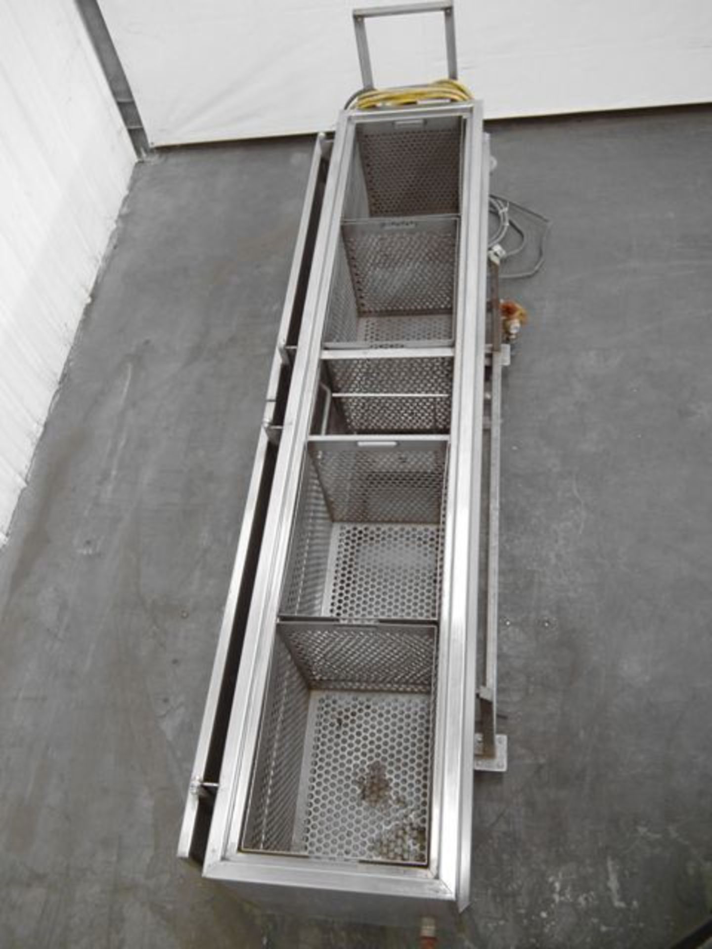 CIP Bath Tank with 4 Compartments - RIGGING AND HANDLING FEES: $120 - Image 4 of 4