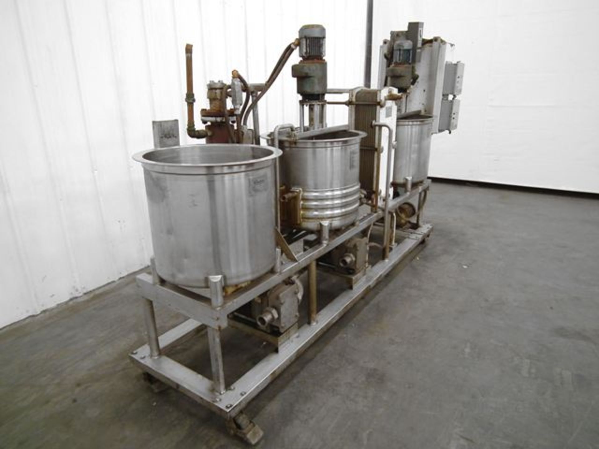 Metalcraft 3 Jacketed 25 Gallon Brew Tank System  - RIGGING AND HANDLING FEES: $120 - Image 6 of 6