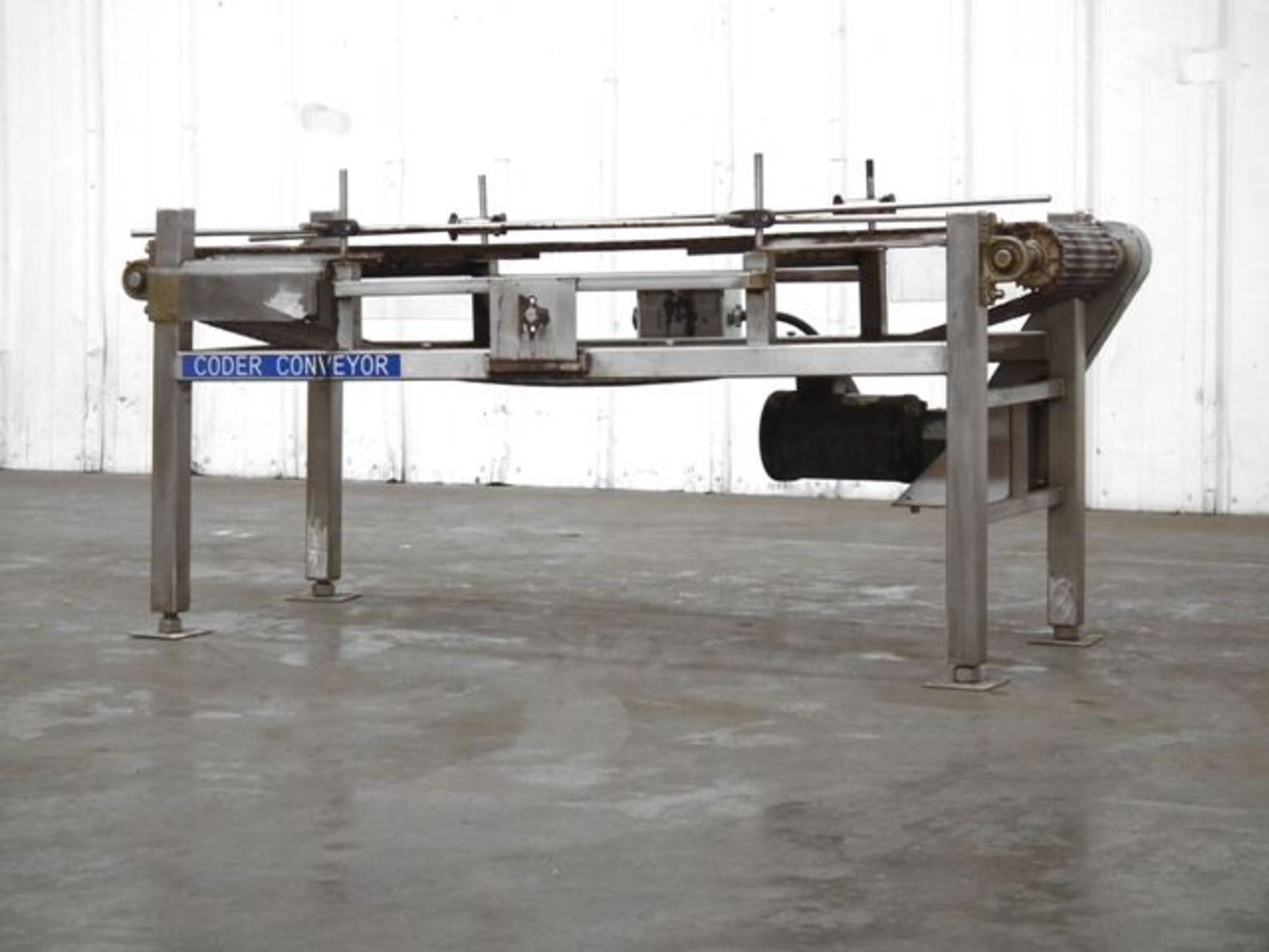 Mattop Plastic Chain Belt Conveyor  - RIGGING AND HANDLING FEES: $100 - Image 5 of 8