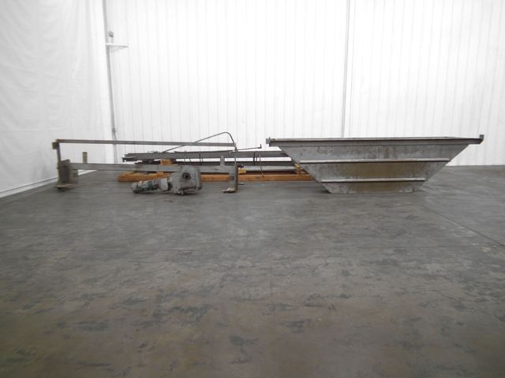 Dough Trough Hoist - RIGGING AND HANDLING FEES: $290