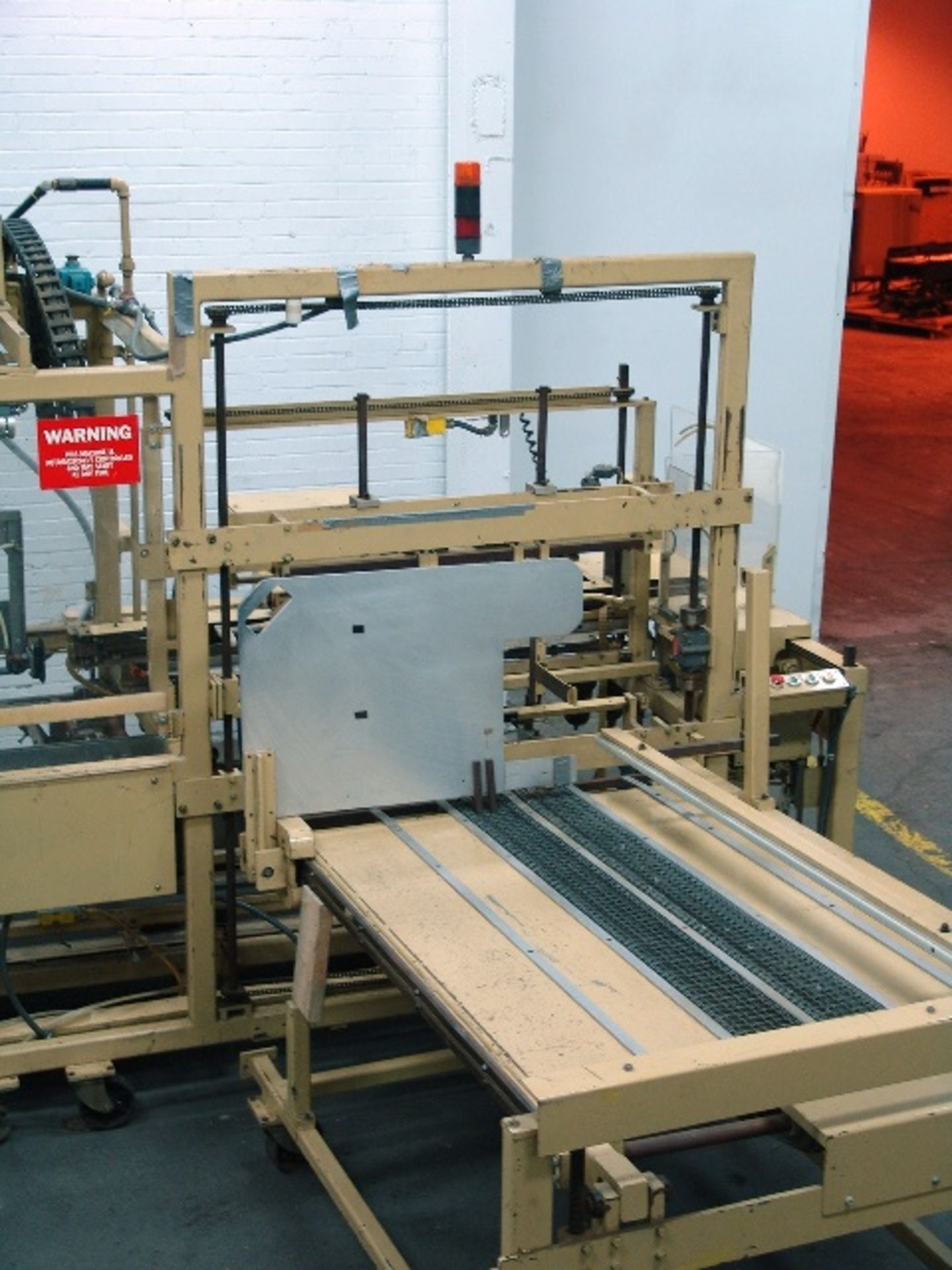 Wayne H Partition Inserter Model SF-400  - RIGGING AND HANDLING FEES: $300 - Image 3 of 5