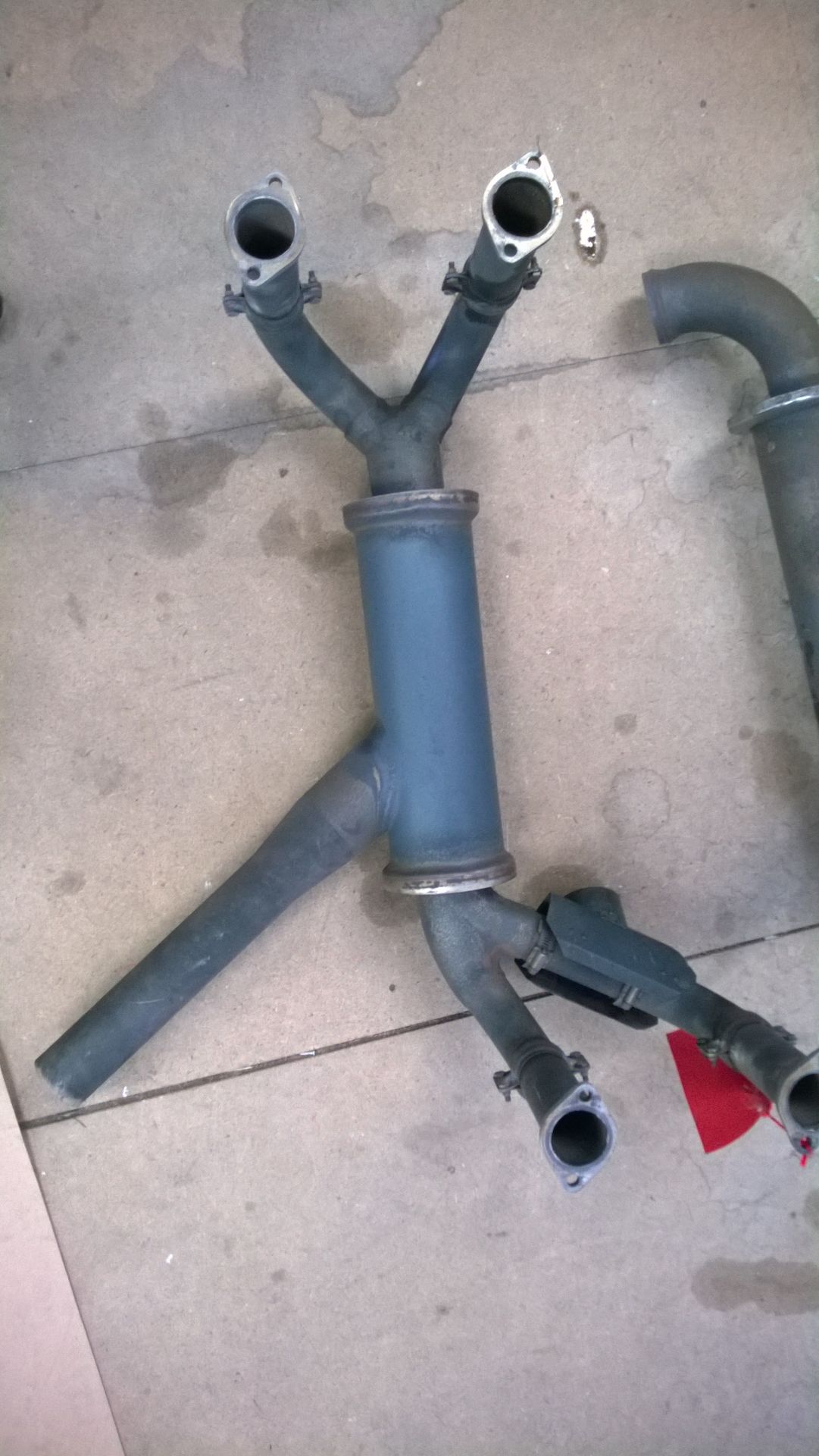 R44 Exhaust