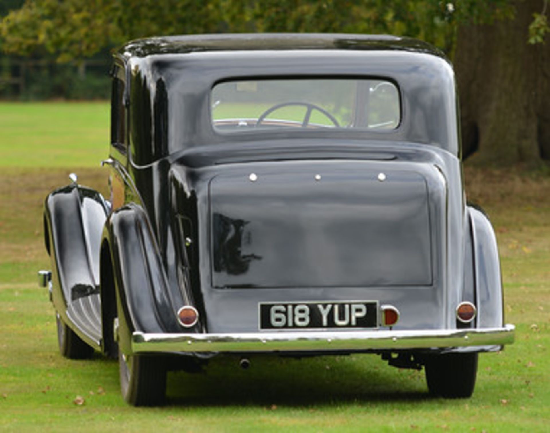 1937 Rolls Royce 25 / 30  James Young Sports Saloon
Chassis Number: GUL73Registration: 618 YUP A - Image 9 of 9