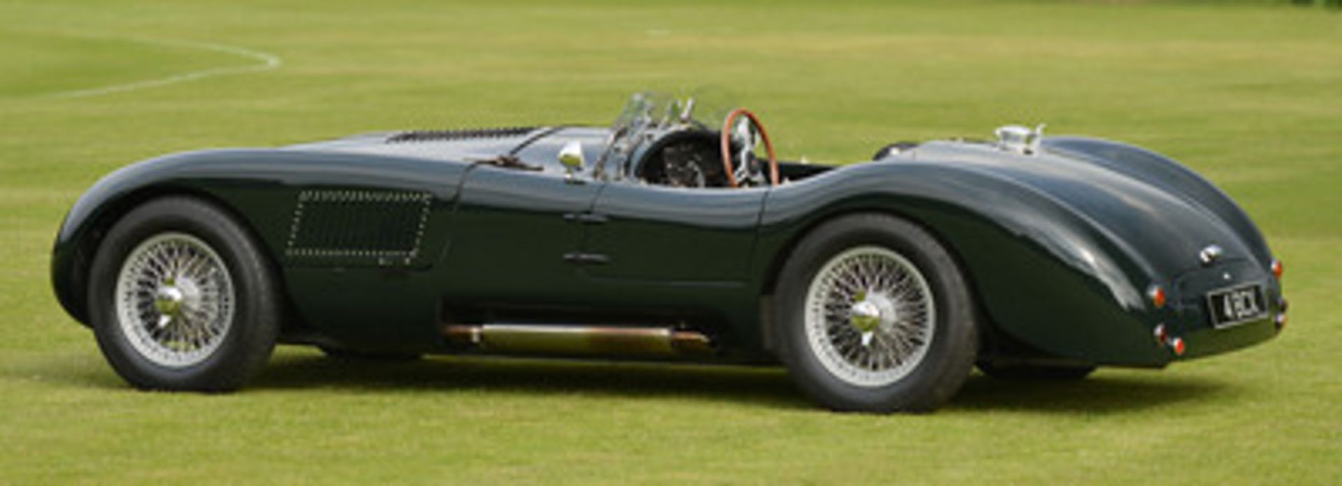 1951 Jaguar C type Replica
Chassis number REM19026320052012 
Registration number: 4BCX 
Brand New - Image 3 of 15