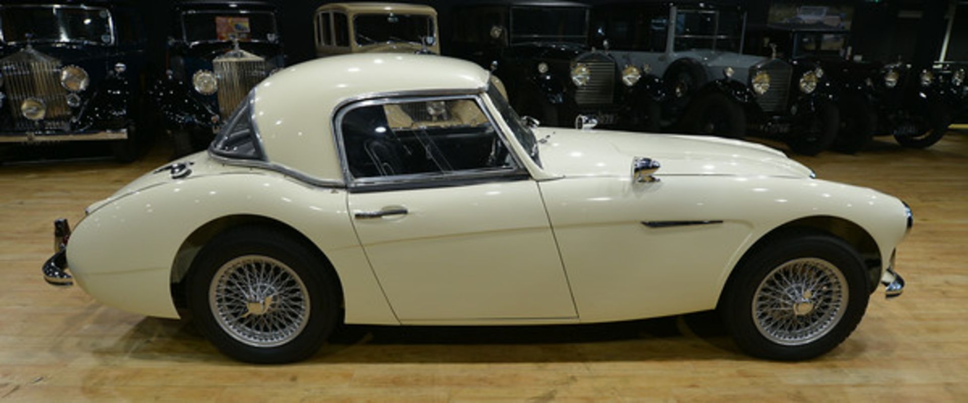 1961 Austin Healey 3000 Mark 2  Chassis number:HBT714945
Registration number: 234MYD  The Corgi - Image 3 of 15