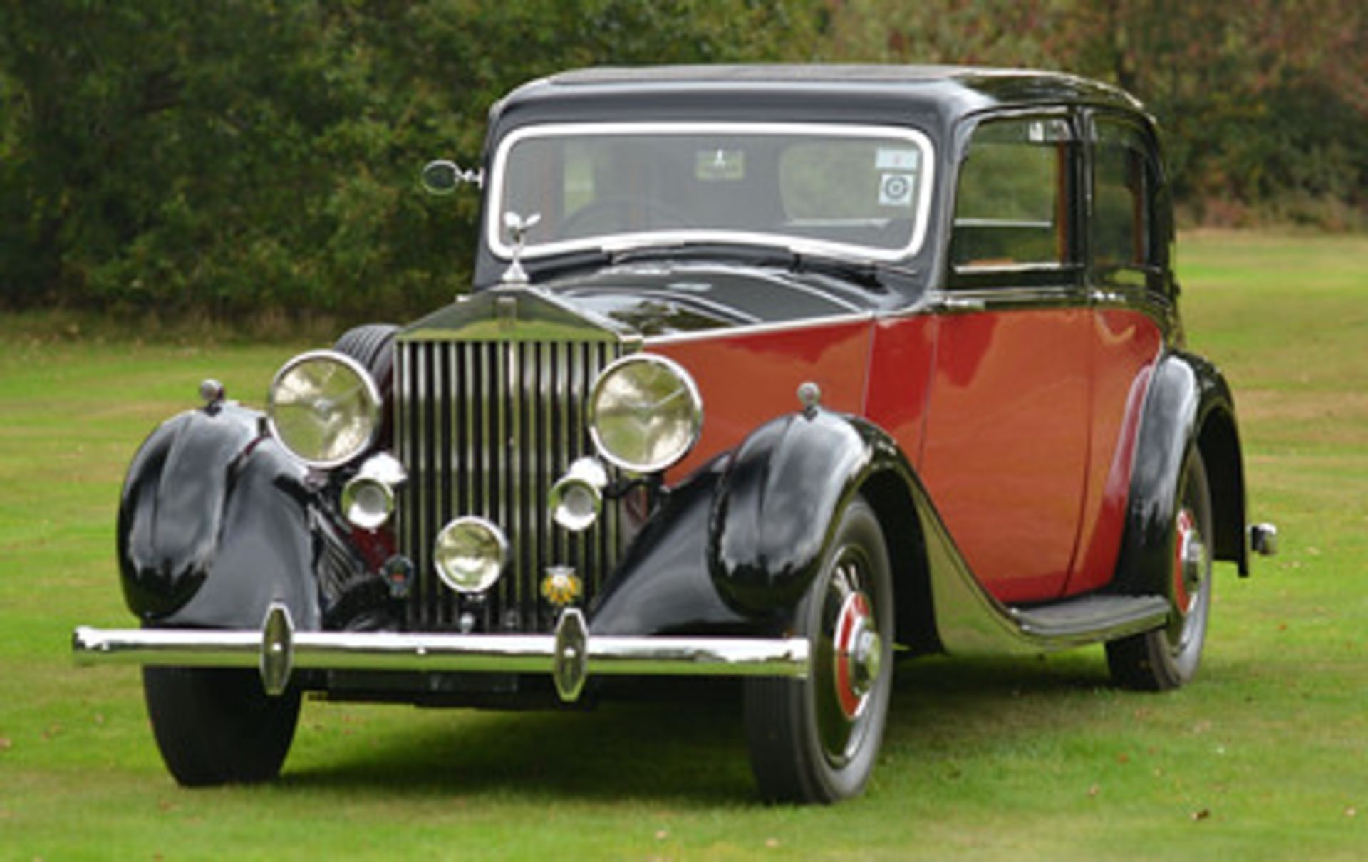 1937 Rolls Royce 25 / 30  James Young Sports Saloon
Chassis Number: GUL73Registration: 618 YUP A - Image 2 of 9