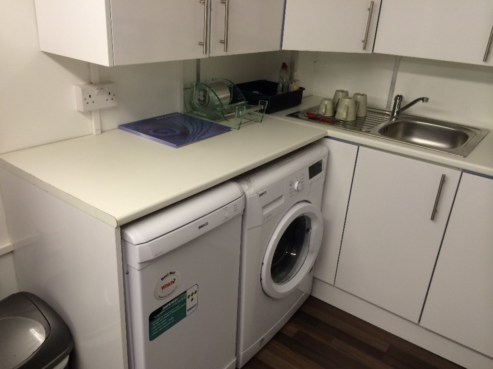 Beko WM74135W Washing Machine - Image 6 of 6