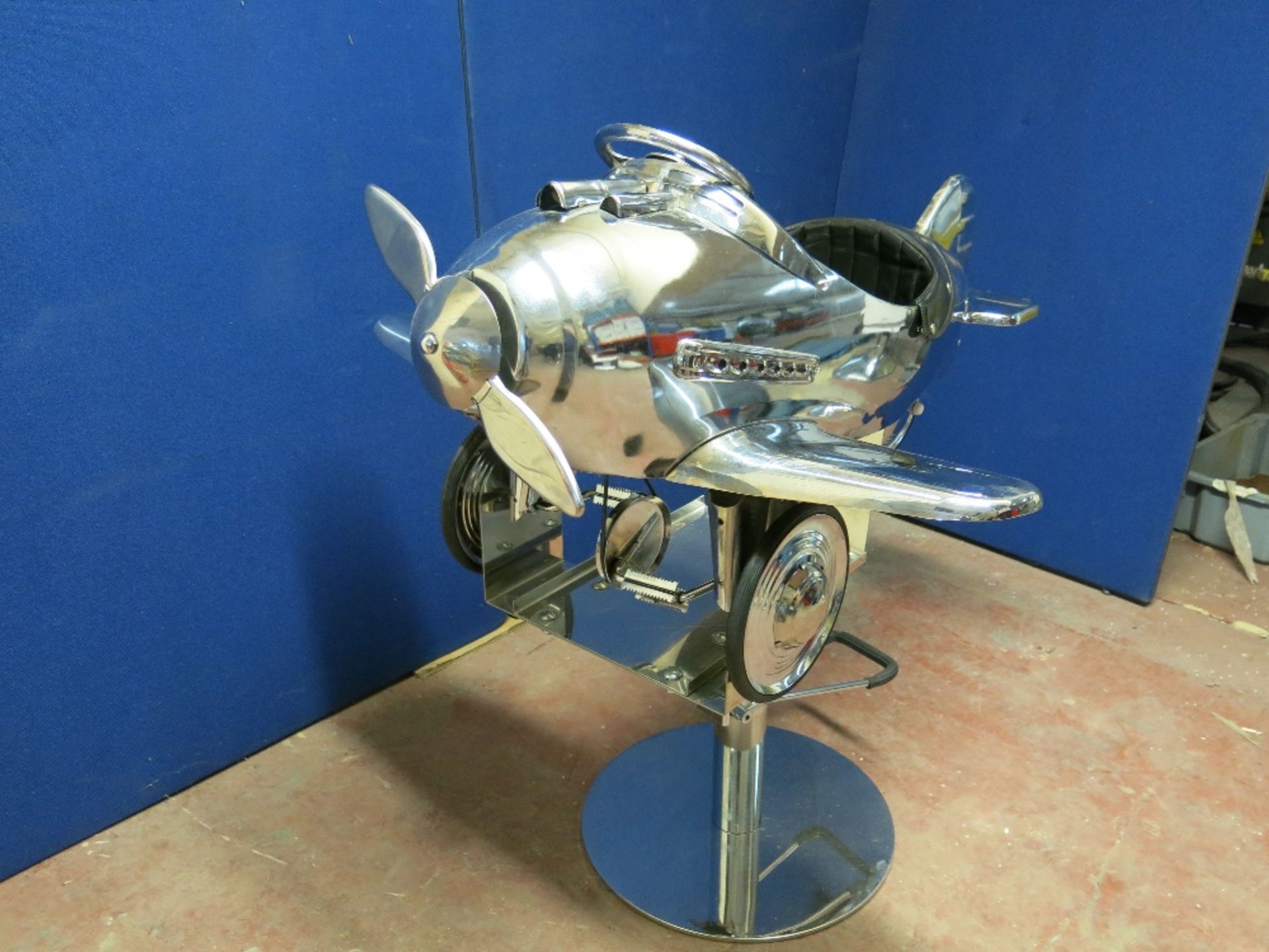 Metal Plane Pedal Cart Childrens Hair Salon Chair - Image 2 of 10