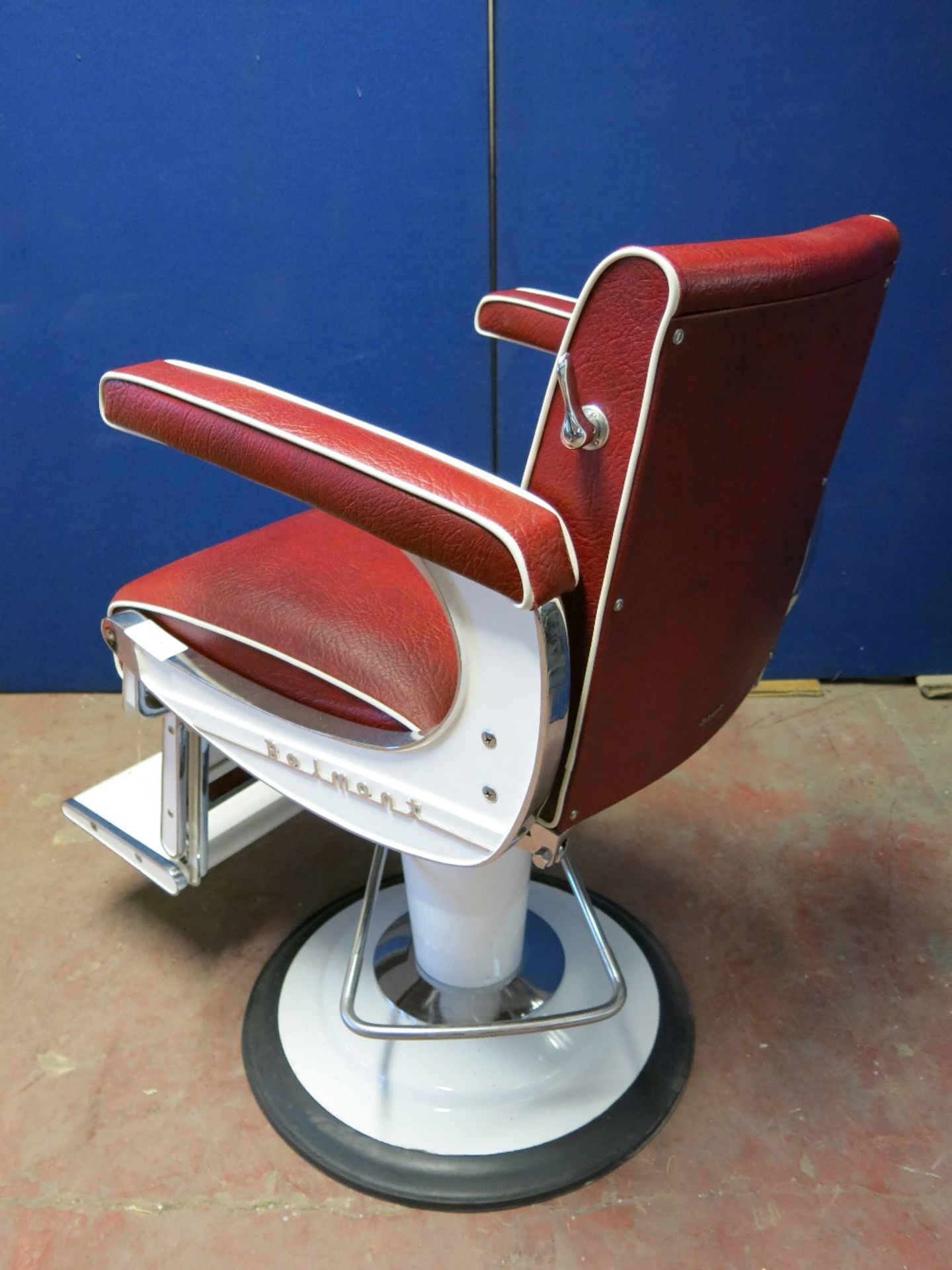 Takara Belmont Apollo 2 Hair Salon Chair - Image 5 of 9