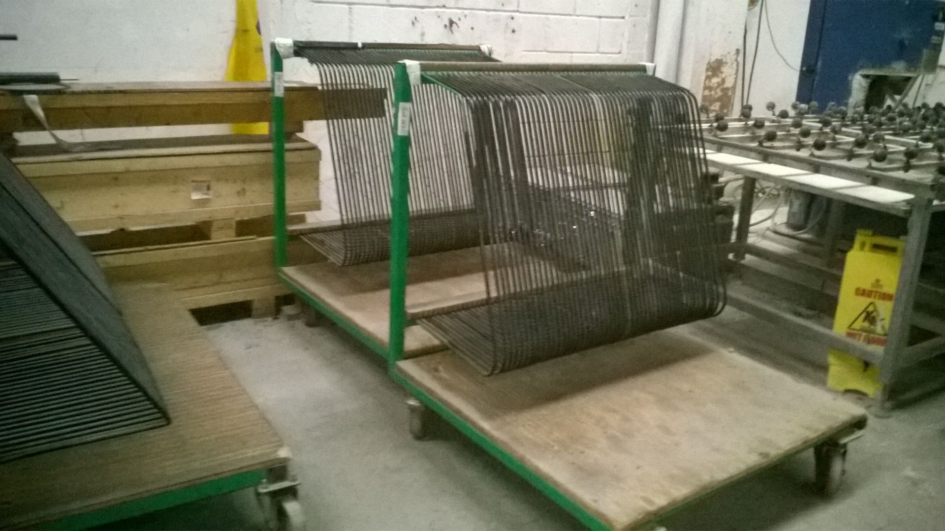 (2) Glass Optimisation / Toast Rack / Harp Trolley