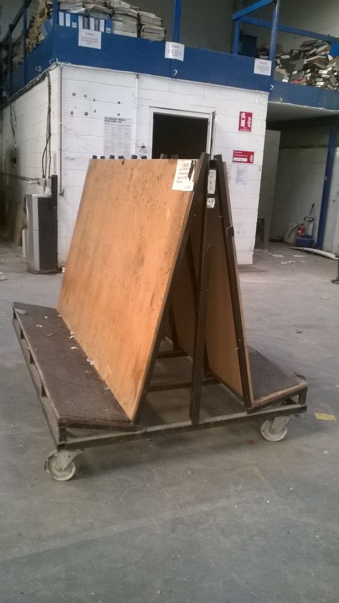 A Frame Mobile Glass Trolley - Image 2 of 3