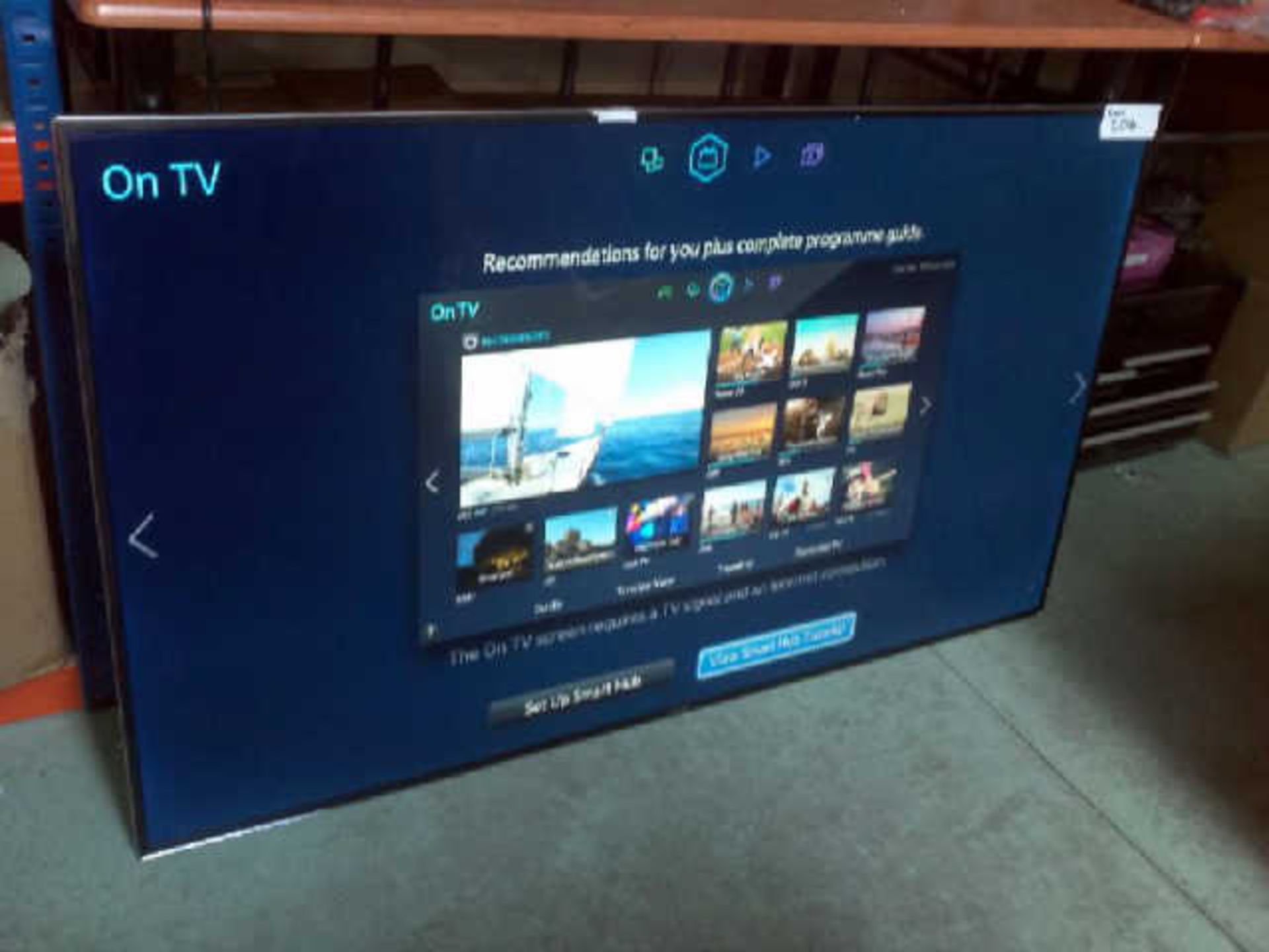 SAMSUNG 55`` 3D SMART UHD TV WITH BUILT IN FREEVIEW MODEL-UE55HU7500MODEL-UE55HU7500 RRP £2,299