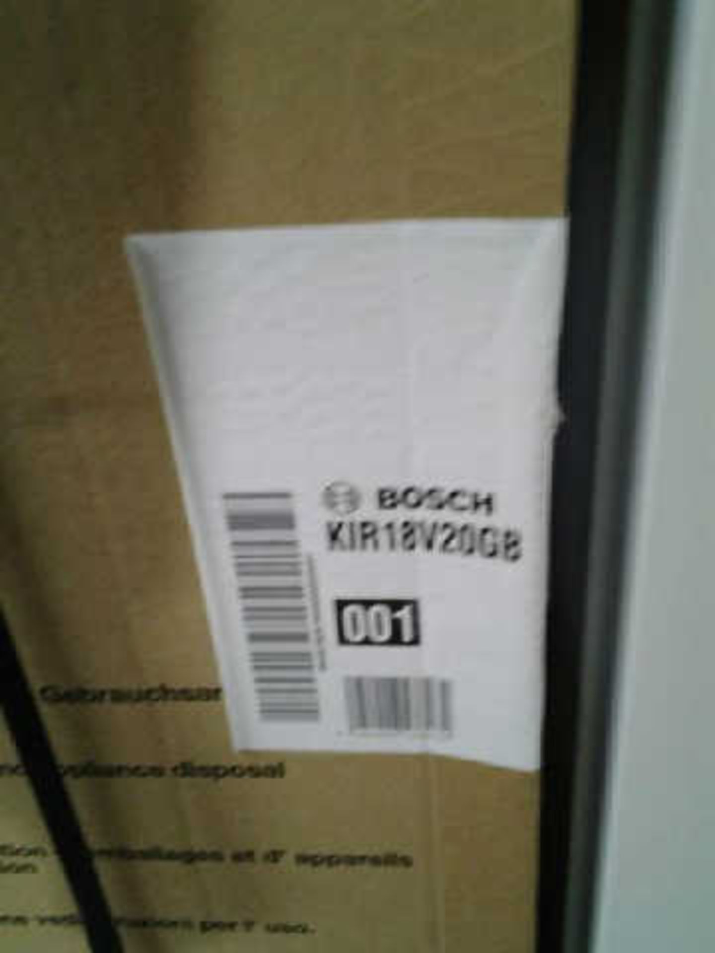 BOXED A GRAD3 BOSCH BUILT IN FRIDGE RRP £319 - Image 2 of 5