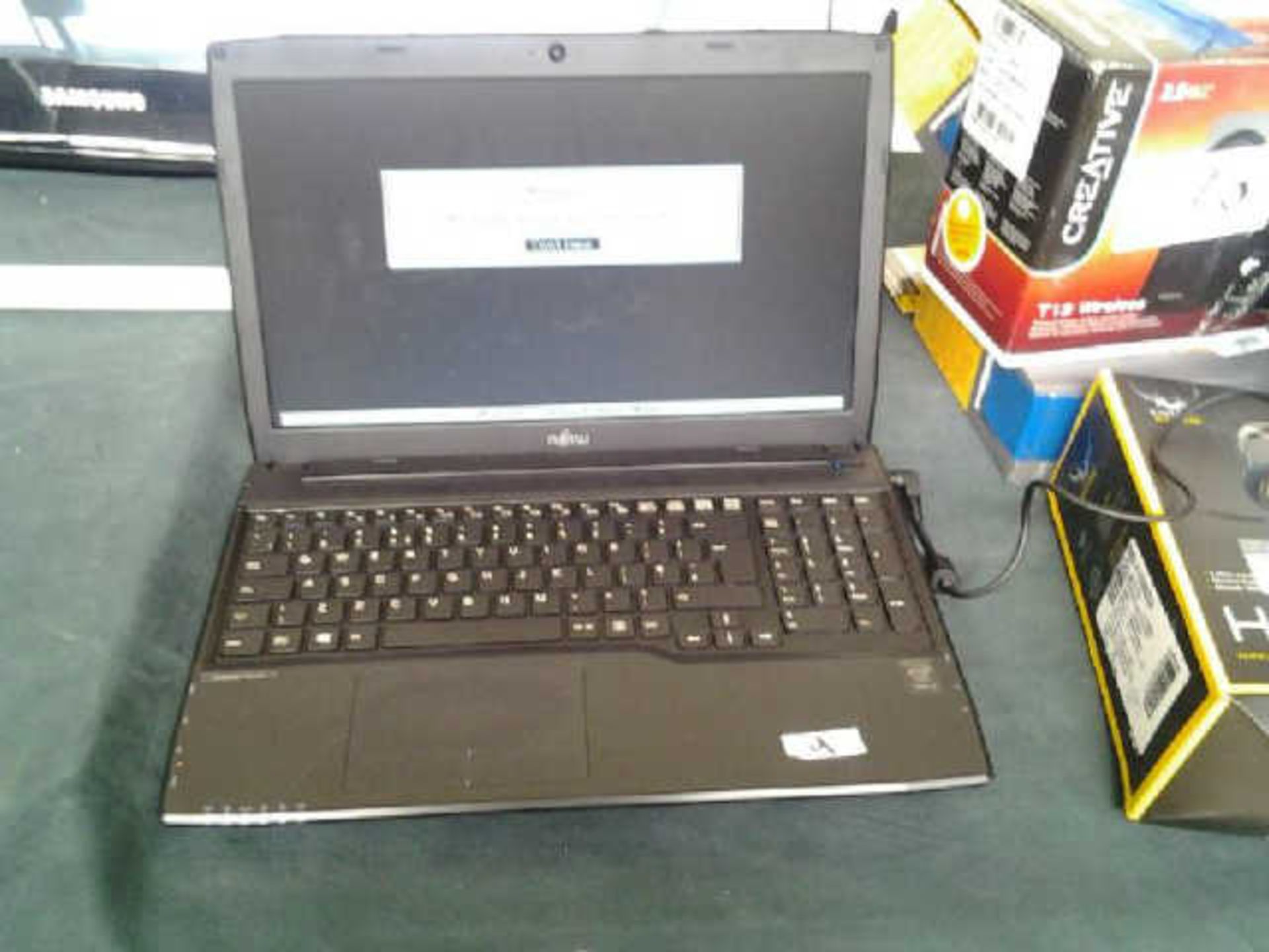 FUJITSU LIFEBOOK LAPTOP PC, I5 PROCESSOR (NO SOFTWARE) - Image 2 of 3