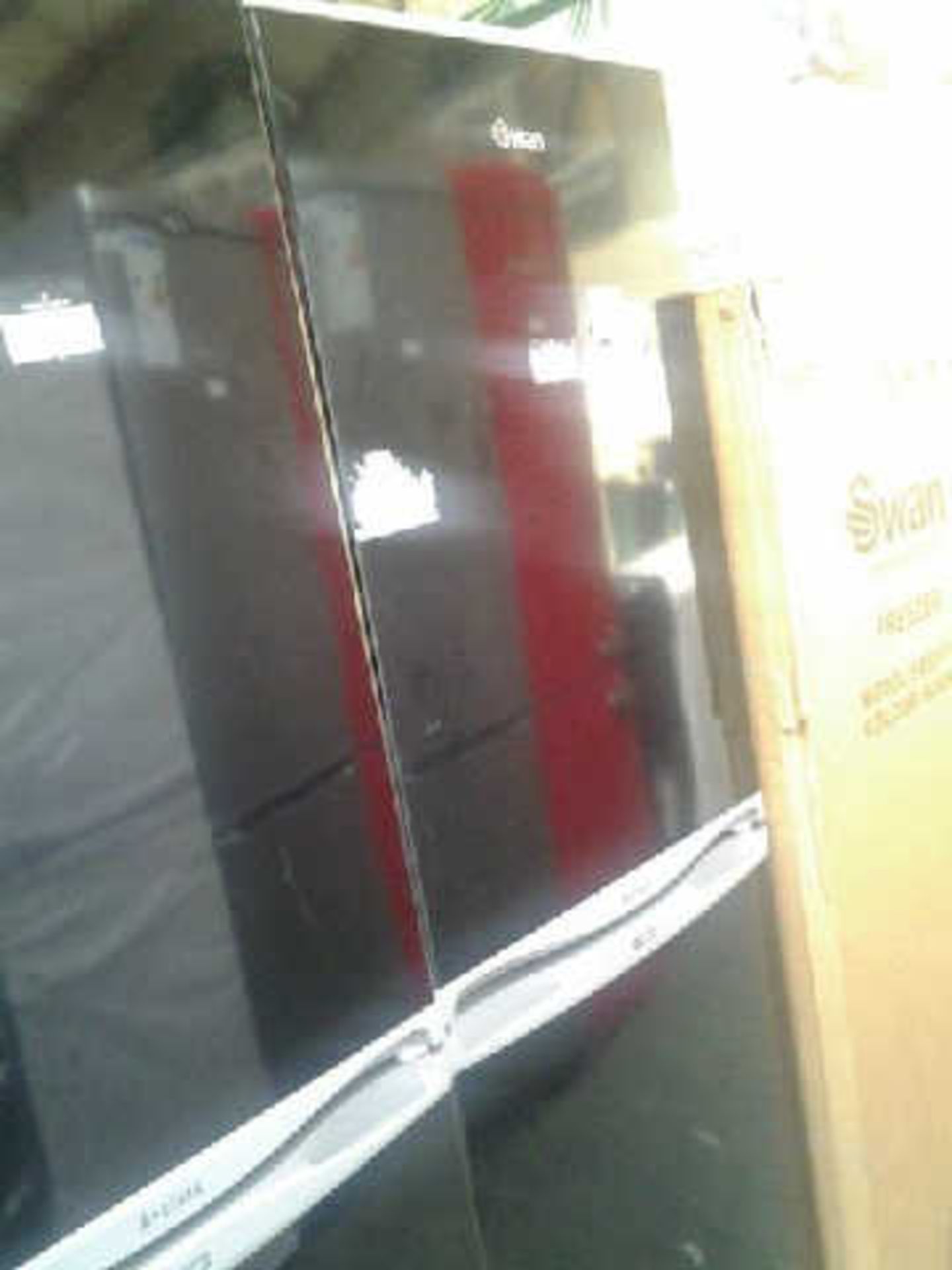 BOXED SWAN SR5300B BLACK TALL FRIDGE FREEZER RRP £349