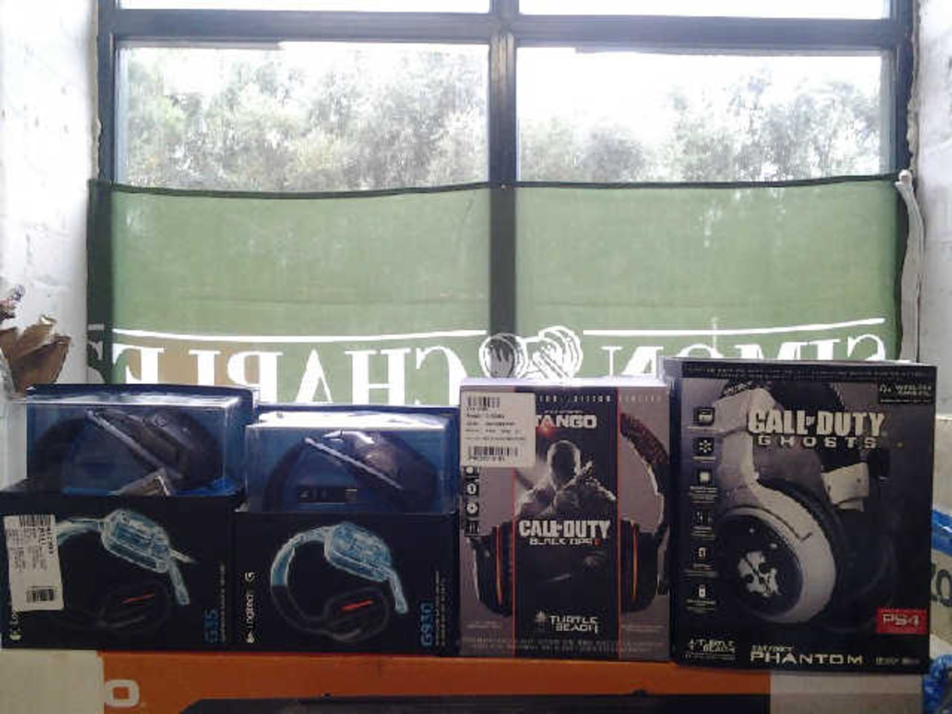 APPROX 4 ITEMS INCLUDING LOGITECH G35 SURROUND SOUND HEADSET , LOGITECH G930 WIRELESS GAMING HEAD... - Image 4 of 6