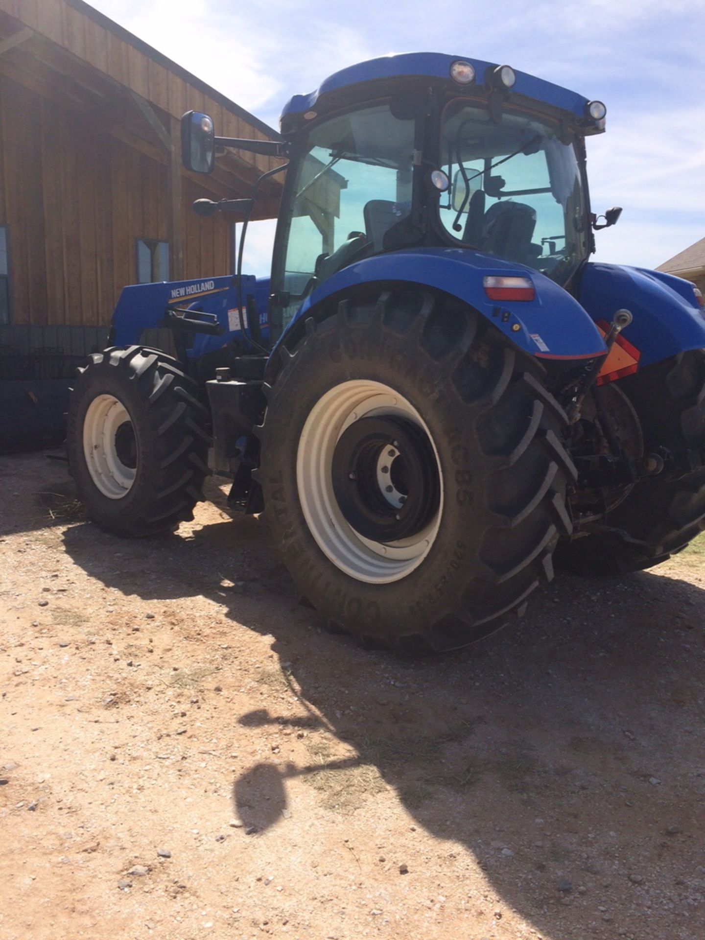 2014 NH T6.175 Tractor w/845 Tl LDR, 500 hours #ZDBD06762 - Image 2 of 5