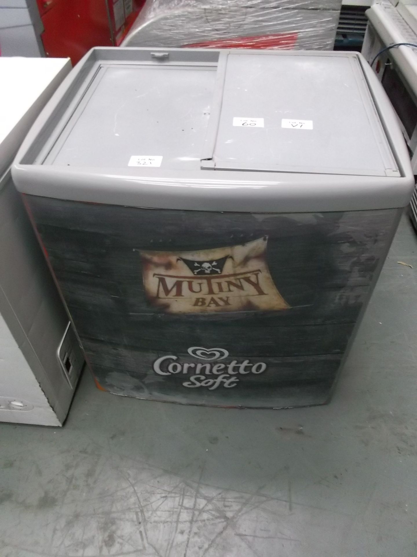 Mutiny Bay Ice Cream Freezer