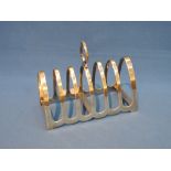 A silver six slice toast rack of plain form, Sheffield 1936, Viners Ltd, approx 148g