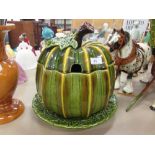 A pumpkin bowl and Portugese leaf plate