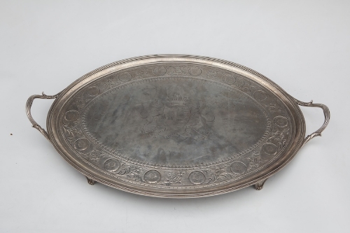 A GEORGE III NEOCLASSICAL OVAL SILVER TR - Image 3 of 3