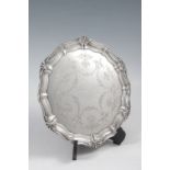 A SILVER SHAPED CIRCULAR SALVER, Sheffie