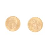 A pair of fine gold full sovereigns of King George 1914 (2)