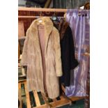 A vintage fur coat; tog. with a vintage beaver lamb fur coat (2)