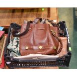 A group of vintage handbags (6)