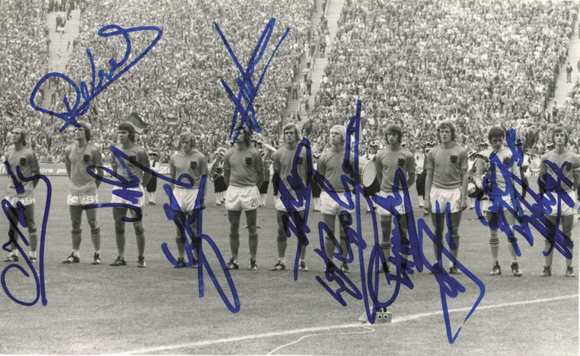 World Cup 1974 B/W-Pressfoto Netherlands Autograh - Black-and-white press photo of the Dutch Final