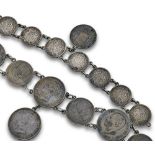 Lote de dos pulseras de monedas de plata. Con monedas de Alfonso XII y Alfonso III. Longitud:18 y 20