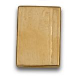 Lingote de 100 grs de oro ( entre 916y 999 milésimas). Medidas:4,7x3,3 cms. Salida (Starting price):