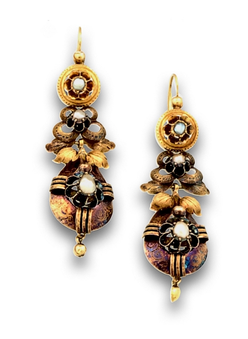 Pendientes largos s.XIX con perlas de aljófar en motivos articulados de botón flor y perilla. En oro