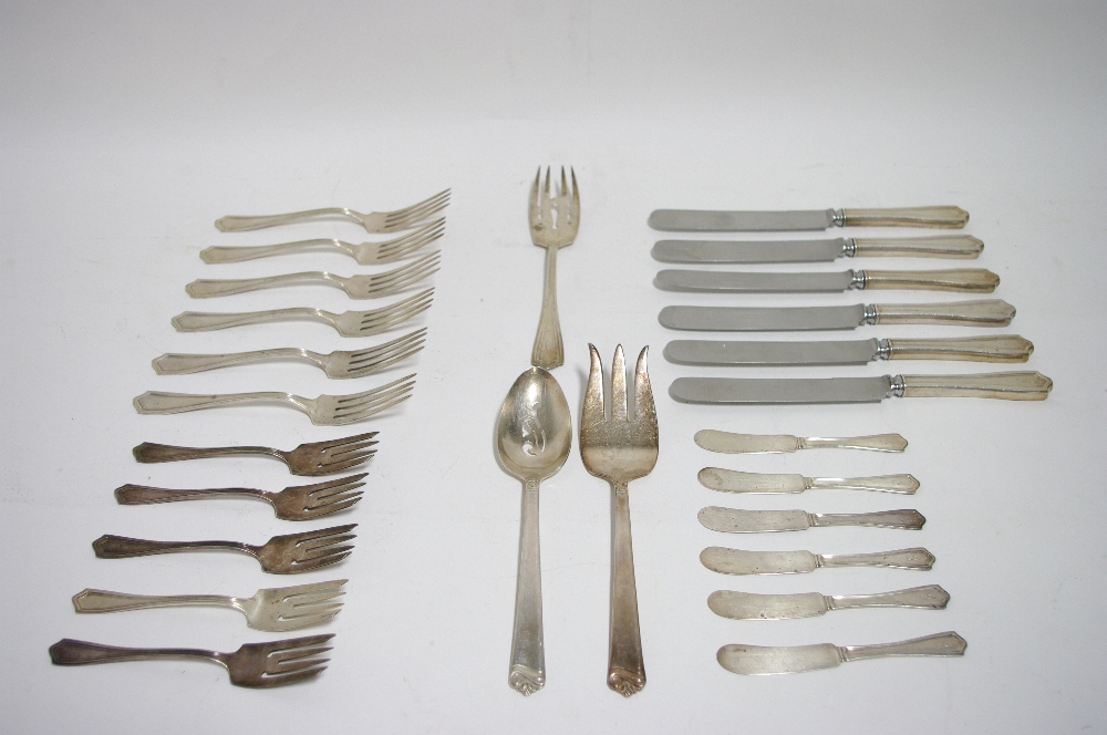 Six Sterling Windsor pattern table forks; five matching pastry forks; ditto serving fork; & six