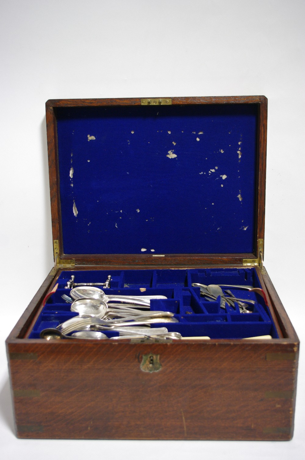 An Army & Navy oak canteen with lift lid & fitted two removable trays, part-fitted with various - Image 2 of 2