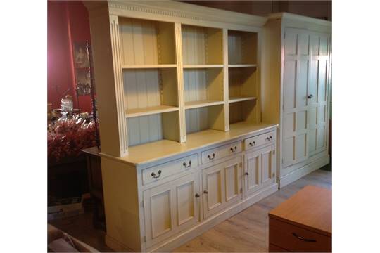 A large, three drawer, three cupboard, w - Image 2 of 2