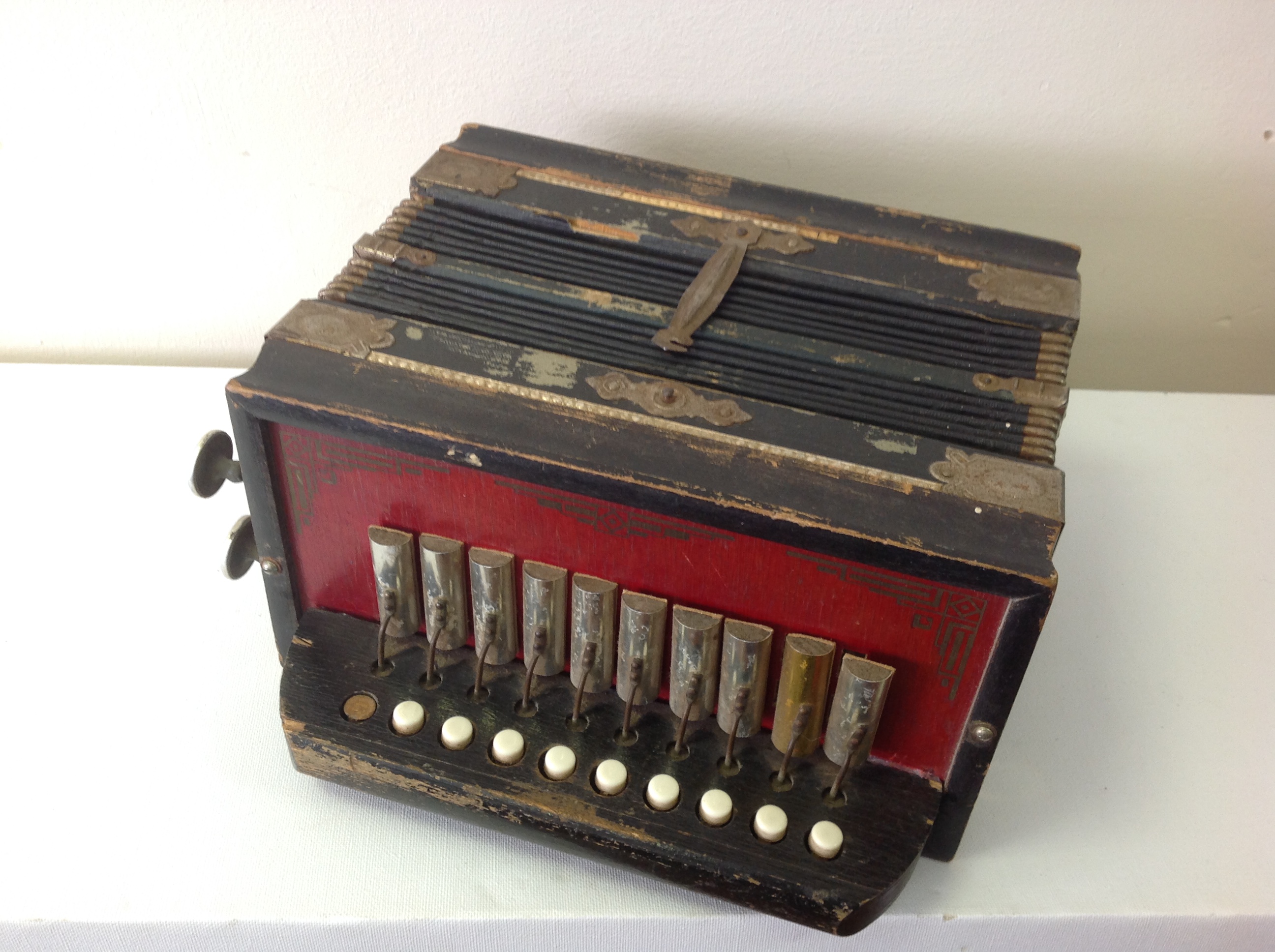 Vintage squeeze box/accordion by Marola.