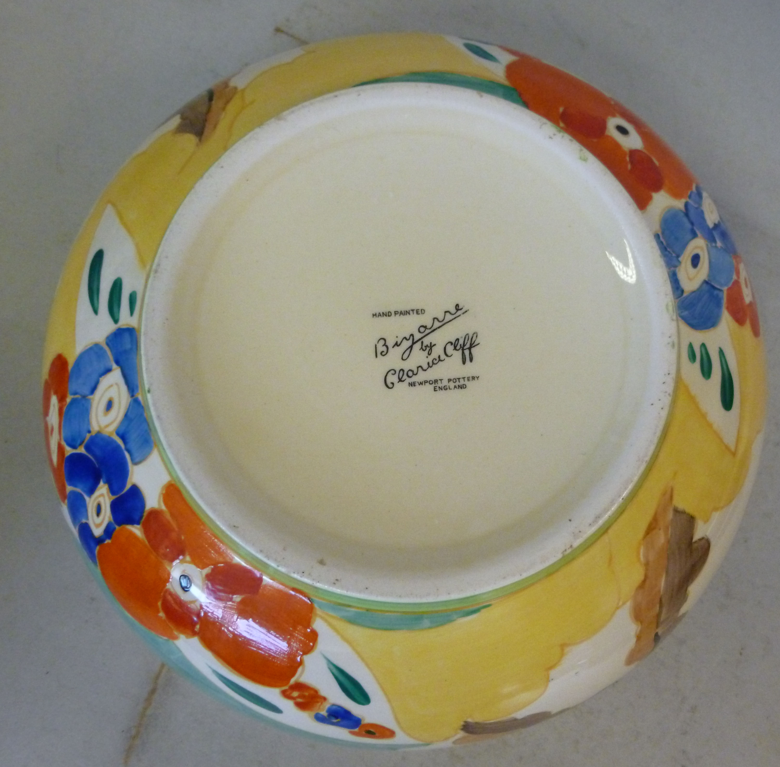 A Clarice Cliff Bizarre china fruit bowl - Image 4 of 4