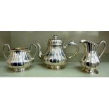 An early Victorian three piece silver te